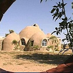 Maison En Sacs De Terre 50 M2 Pour 8700 Euros Pearltrees Maison En Sacs De Terre 50 M2 Pour 8700 Euros