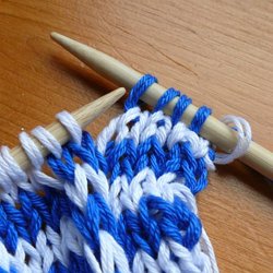 comment tricoter avec plusieurs couleurs